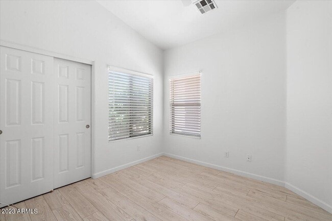 Building Photo - 14975 W Acapulco Ln