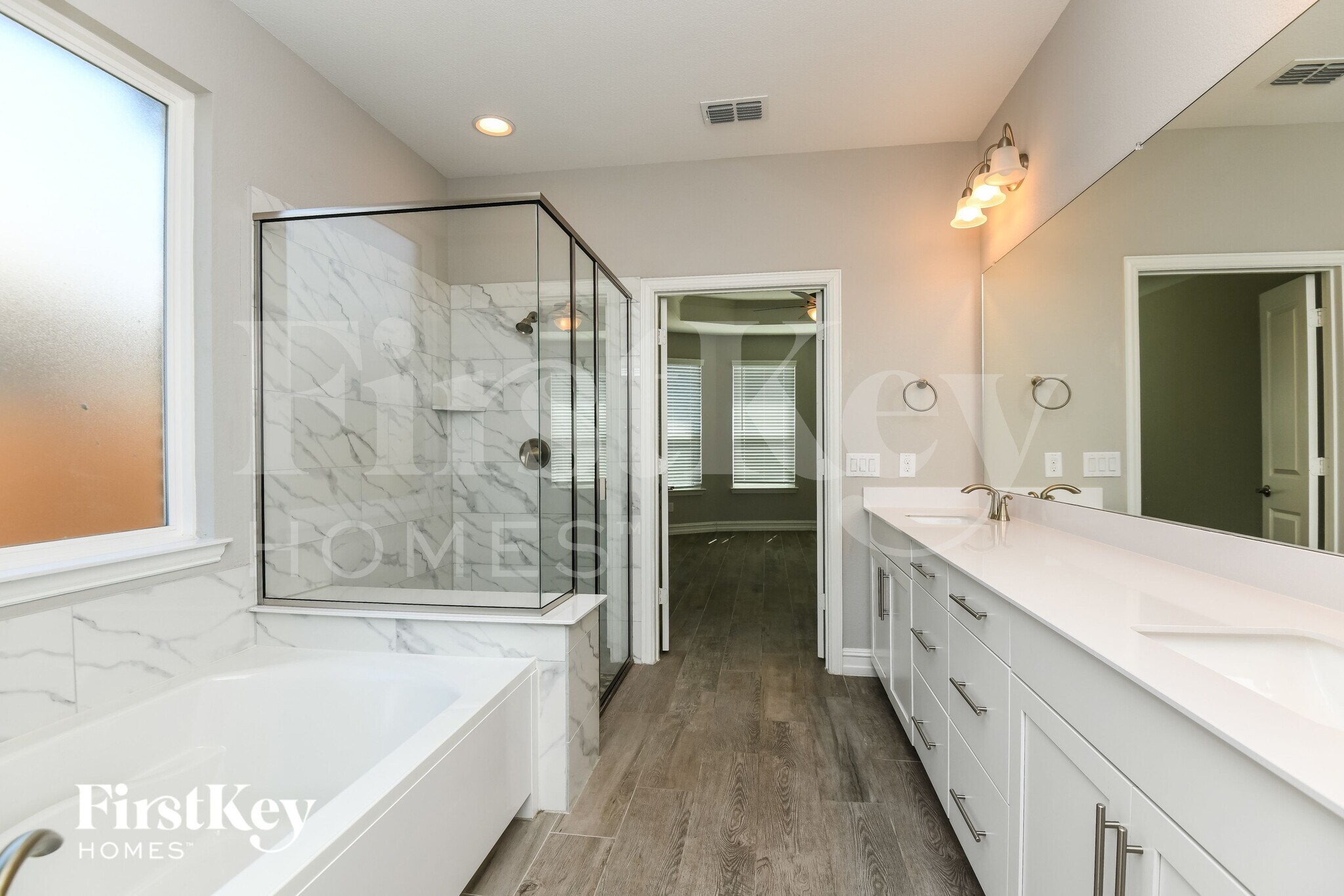 Building Photo - 937 Crest Breeze Dr