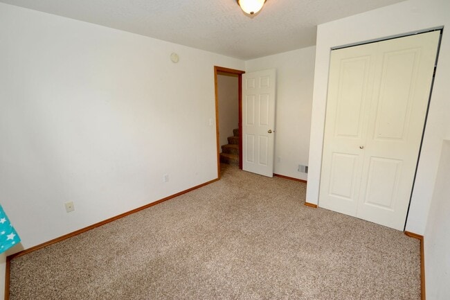 Building Photo - 7682 N Joanna Dr