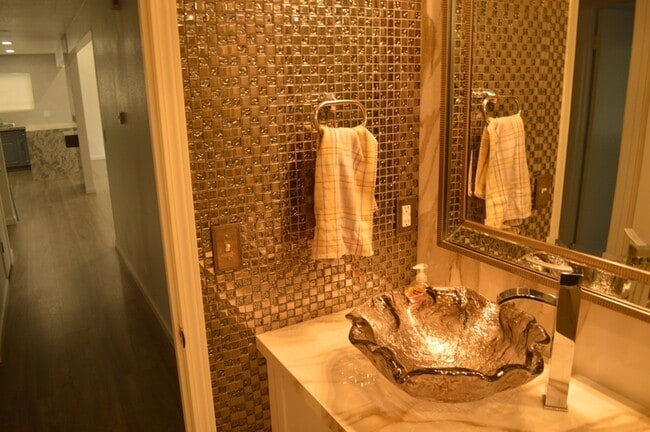 Building Photo - 1074 Plumwood Ct