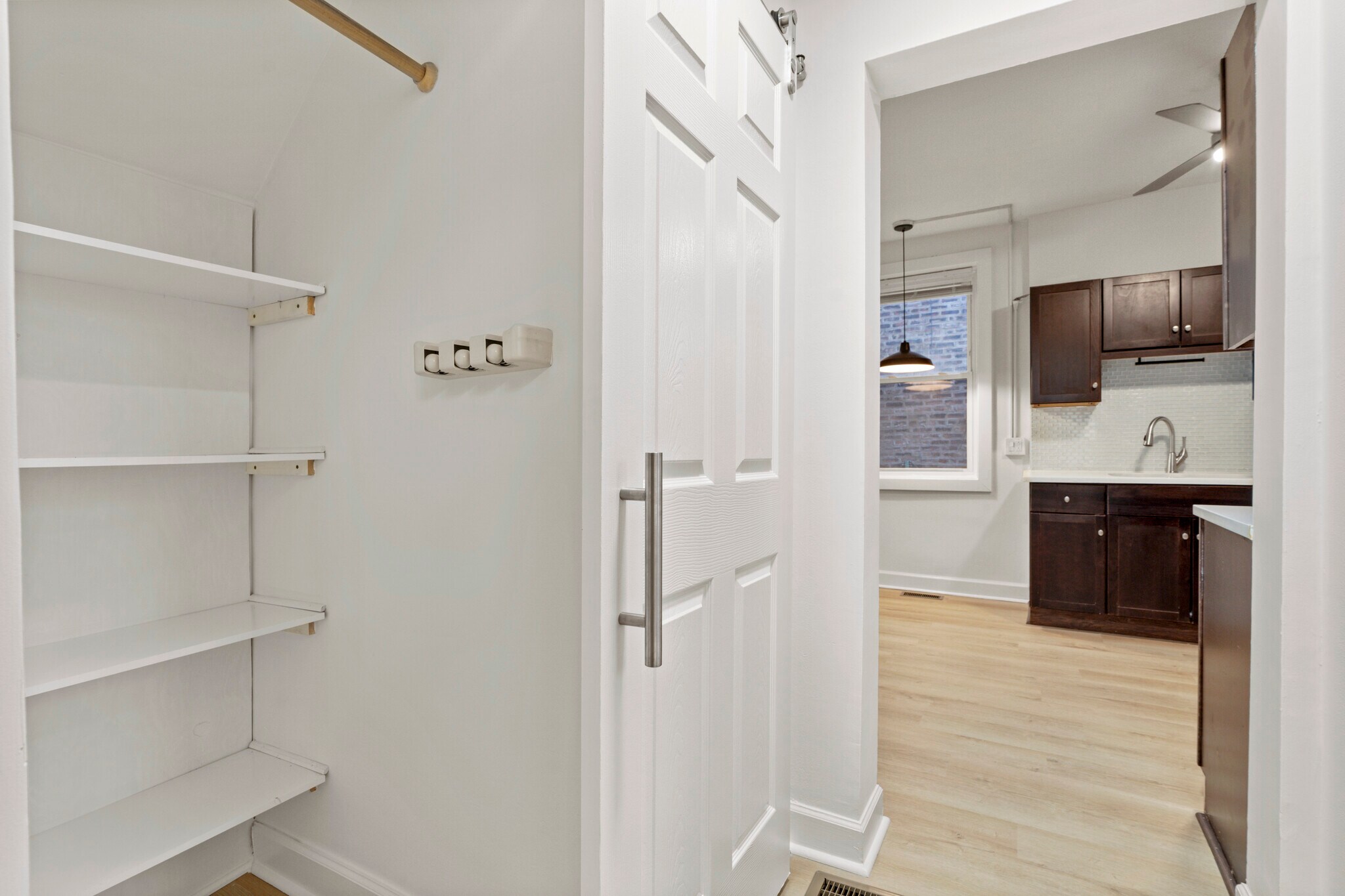 Building Photo - 2617 W Hirsch St