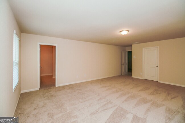 Building Photo - 10902 Wheeler Trce