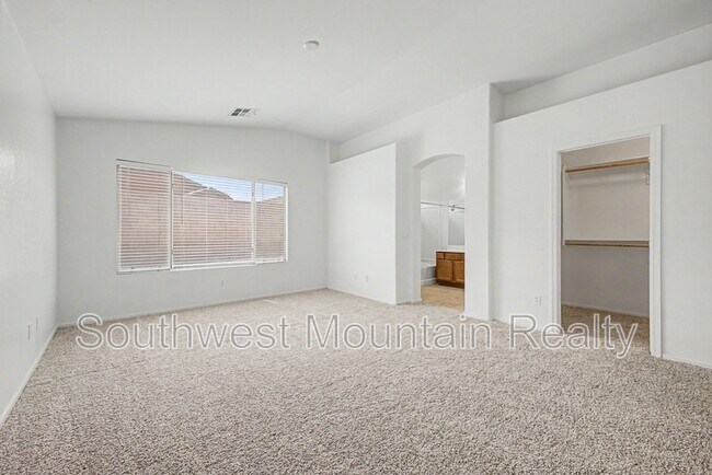Building Photo - 1237 W Fruit Tree Ln