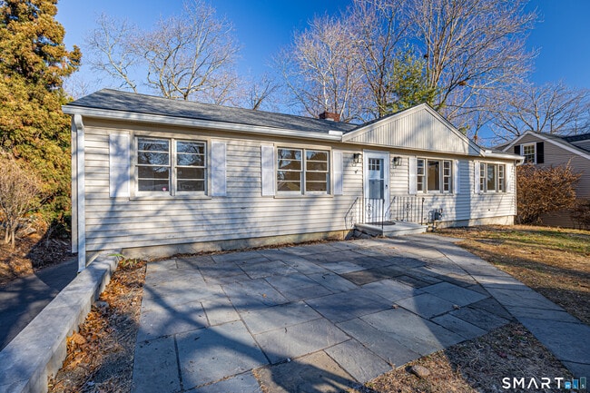 Building Photo - 55 Glendale Rd