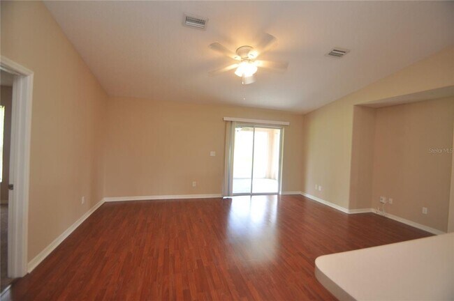 Building Photo - 37 Louisburg Ln