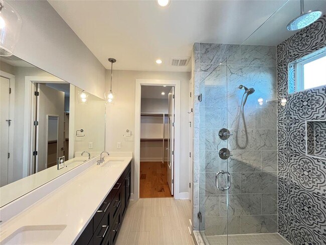 Building Photo - 6405 Keegans Dr