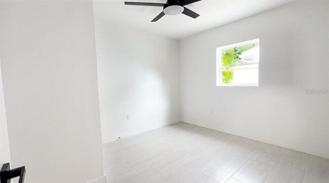 Building Photo - 1505 38th St