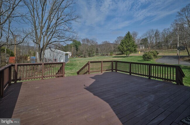 Building Photo - 4325 Lehnenberg Rd