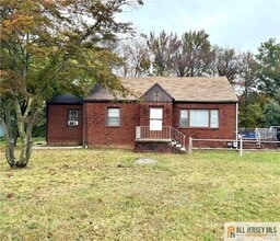 Building Photo - 1867 US-130