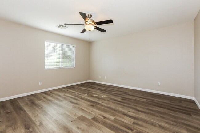 Building Photo - 2297 W Camp River Rd