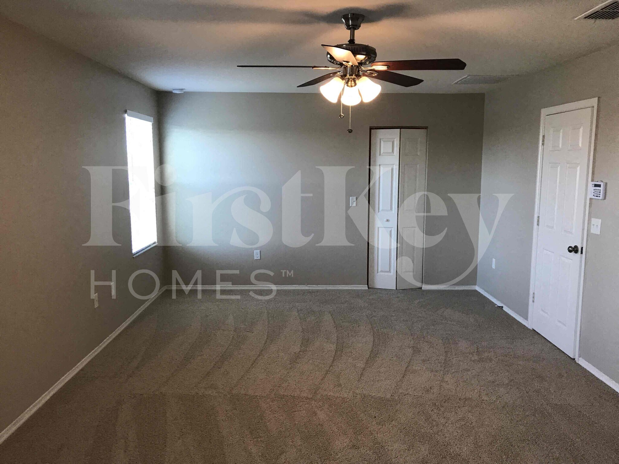 Building Photo - 5455 Sandy Shell Dr