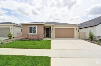Building Photo - Immaculate Single-Level Home in Hope Springs