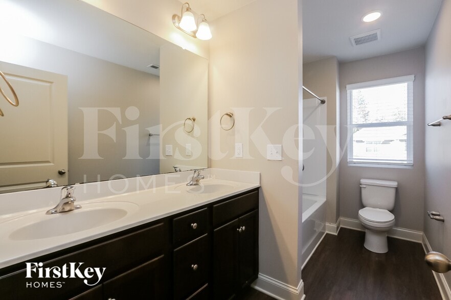 Building Photo - 9512 Blue Knoll Ct