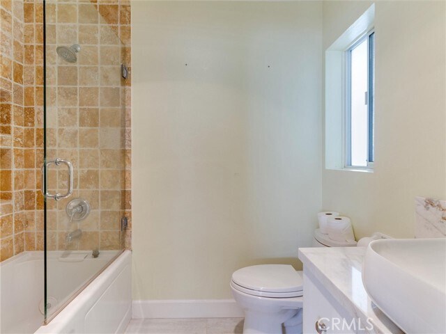 Building Photo - 834 15th St