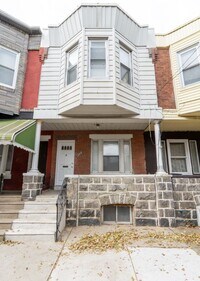 Building Photo - Newly remodeled 3 bedroom Grays Ferry Area