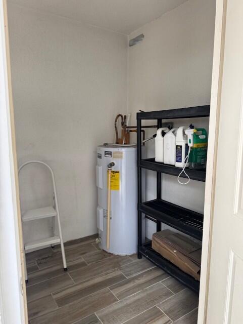 Building Photo - 7901 Chapman Oak Ct