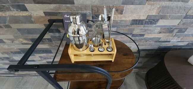 Building Photo - 3603 Zoch Ln