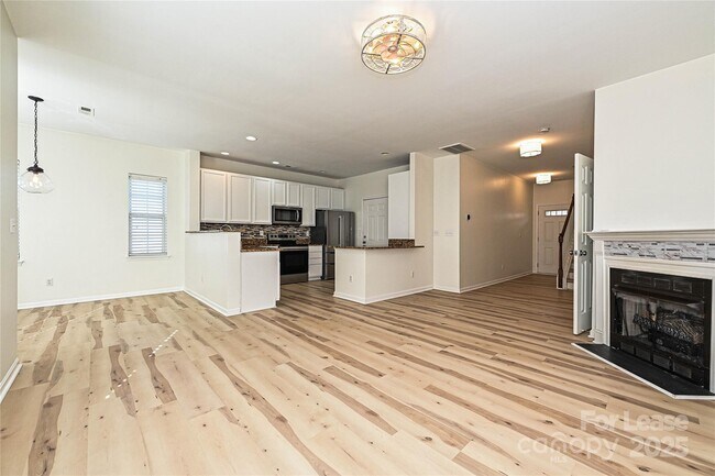 Building Photo - 12131 Honor Guard Ave