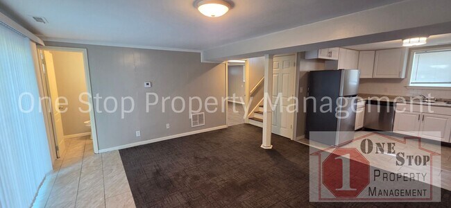 Building Photo - 8408 E 93rd Terrace
