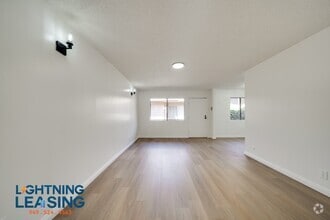 Building Photo - 14630 1/2 Magnolia-204C