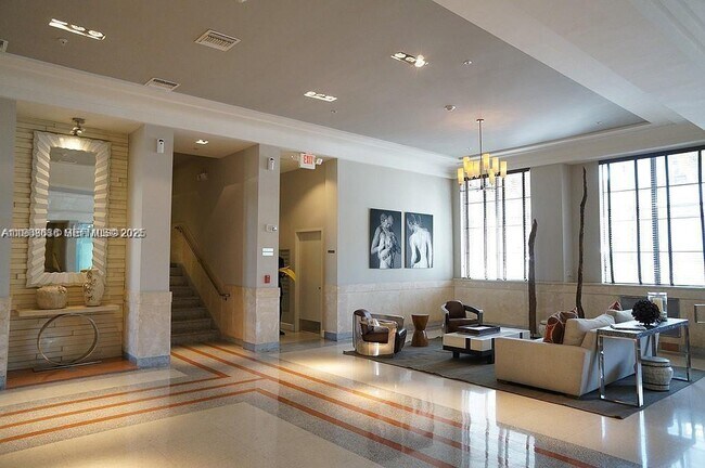 Building Photo - 435 21st St