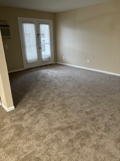 Building Photo - 5123 Ryan Rd