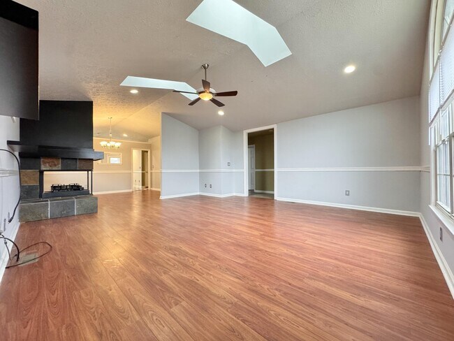 Building Photo - 628 Smugglers Notch Dr