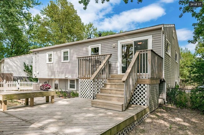 Building Photo - 95 Crown Hill Ct