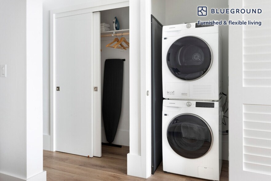 Building Photo - 1288 Howard St