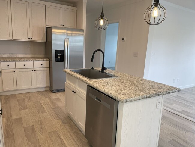 Building Photo - 5708 Blue Harbor Dr