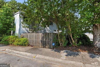 Building Photo - 1500 Pine Log Rd NE