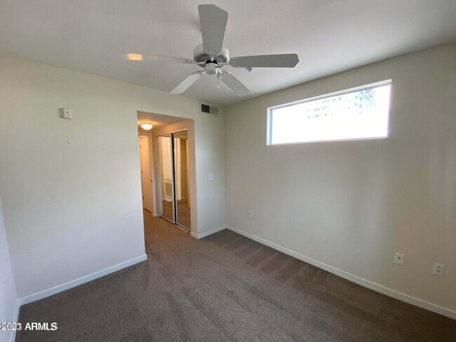 Building Photo - 3633 N 3rd Ave