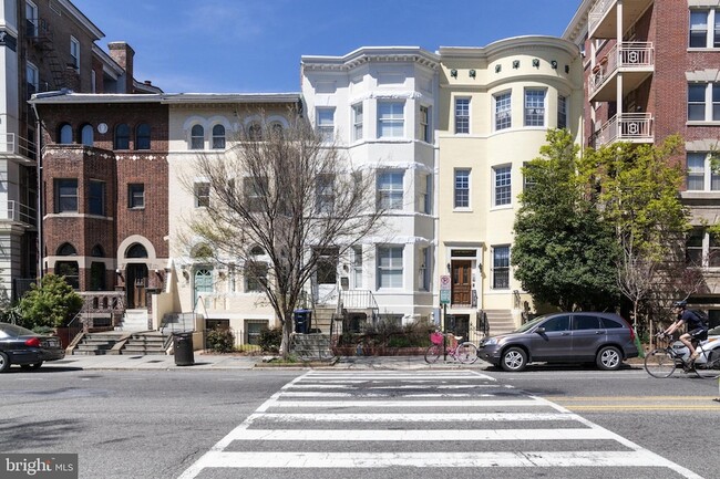 Building Photo - 1701 16th St NW