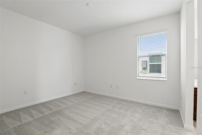 Building Photo - 251 Ballo Dr