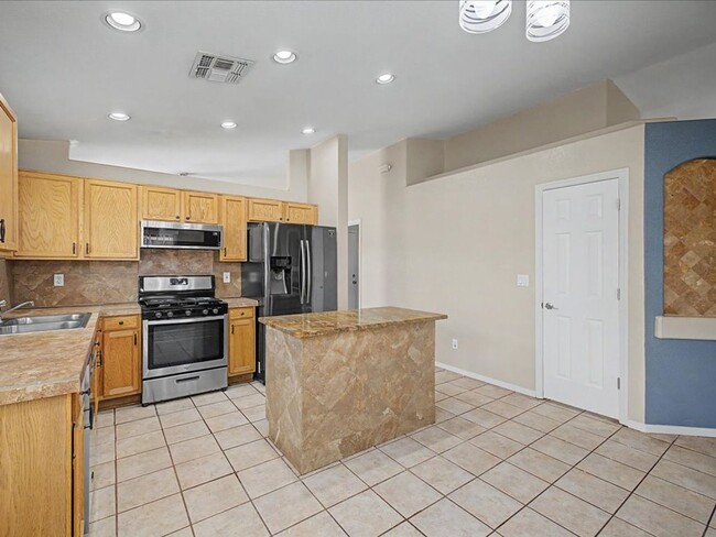 Building Photo - Spacious 3-Bedroom Home with Solar Panels, Open Layout & Community Pool Access