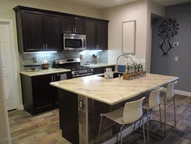 Building Photo - 3925 Jamison Park Ln