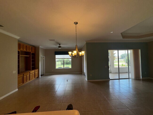 Building Photo - For Rent |Active 55+ Spacious 3BR Home in Candler Hills at On Top of the World – Private Cul-de-S...
