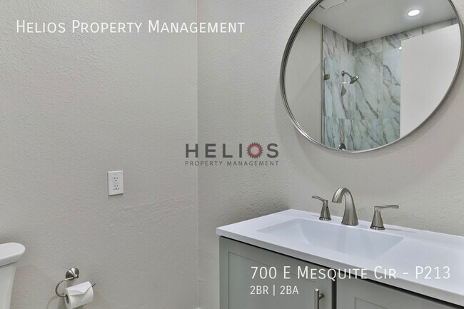 Building Photo - 700 E Mesquite Cir