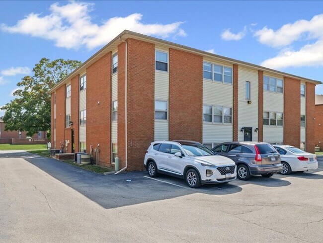 Building Photo - 9 Willedrob Road
