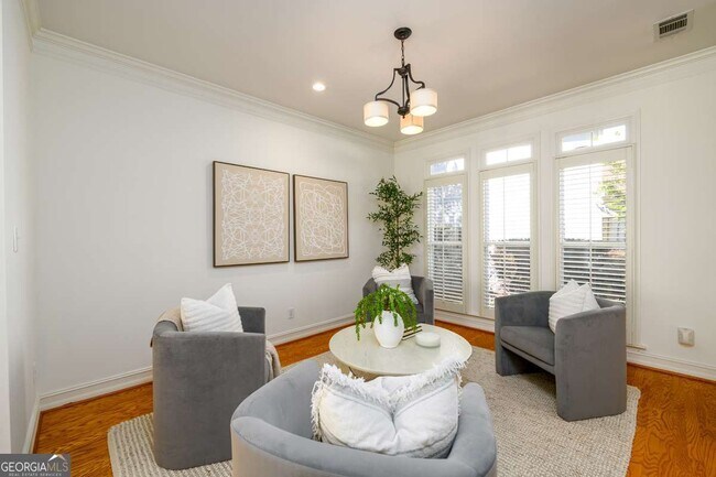 Building Photo - 1560 Oak Park Cove