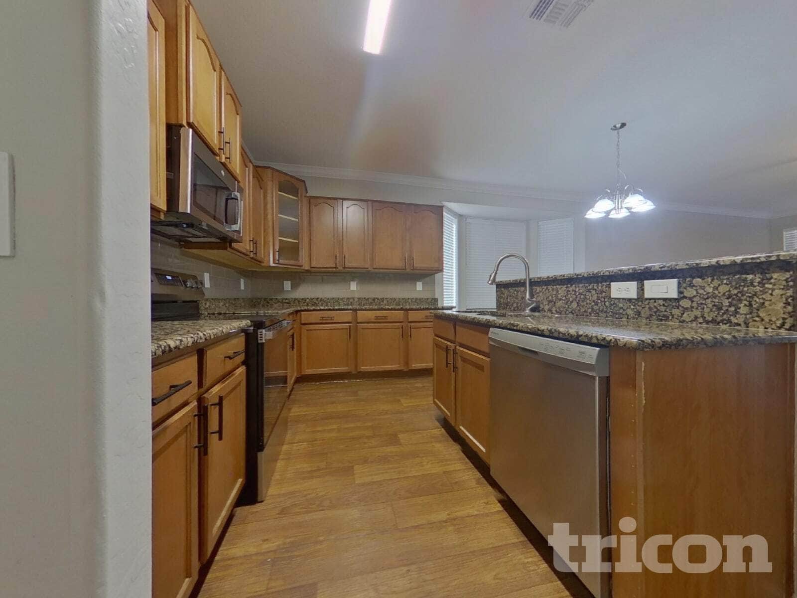 Building Photo - 25746 W Globe Ave