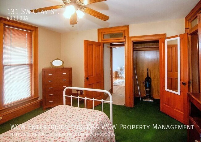 Building Photo - 131 SW Clay St