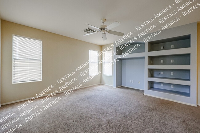 Building Photo - 21004 N Sansom Dr