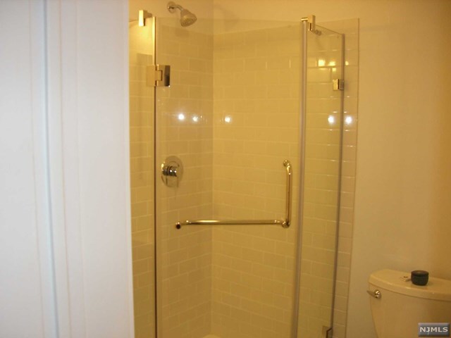 Building Photo - 27 Bellevue Terrace