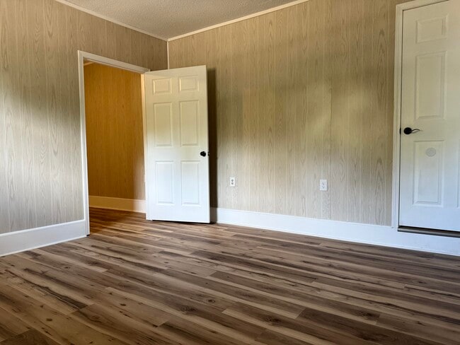 Building Photo - 5326 Olin Merritt St