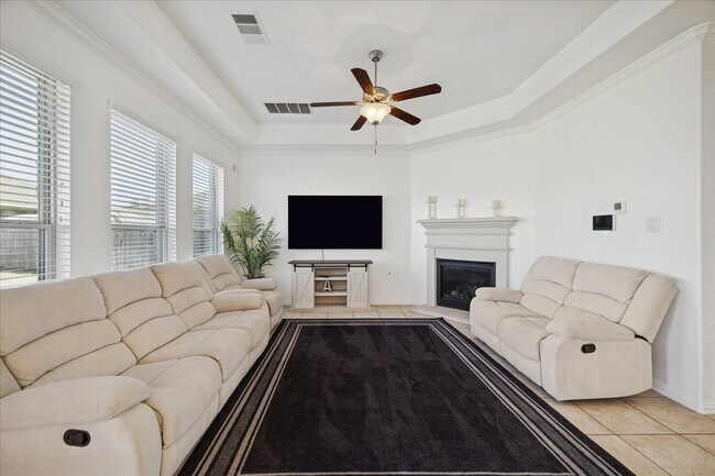 Building Photo - 2933 Fox Ledge Ct
