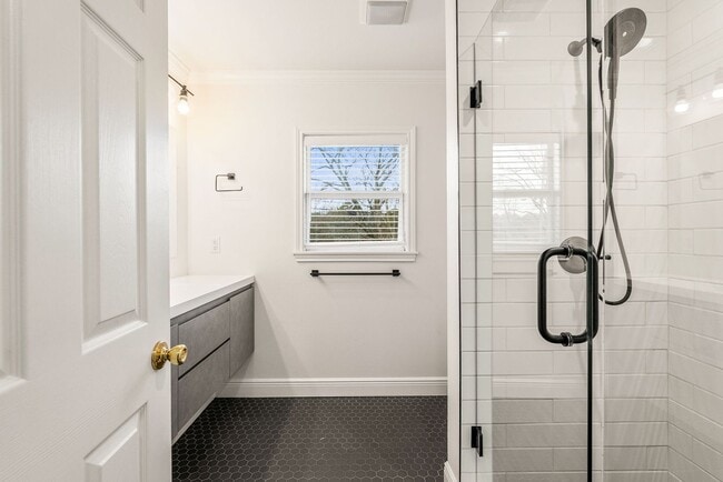 Building Photo - 2420 Durwood-