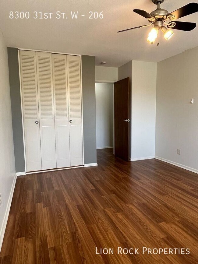 Building Photo - 8300 W 31st St