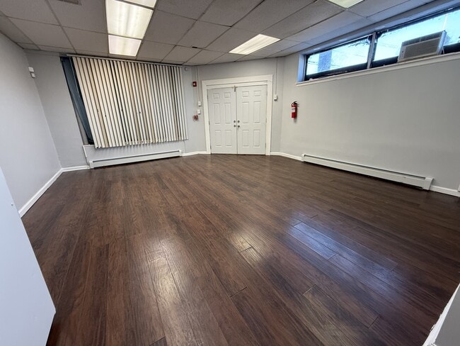 Building Photo - 46 Haddon Ave