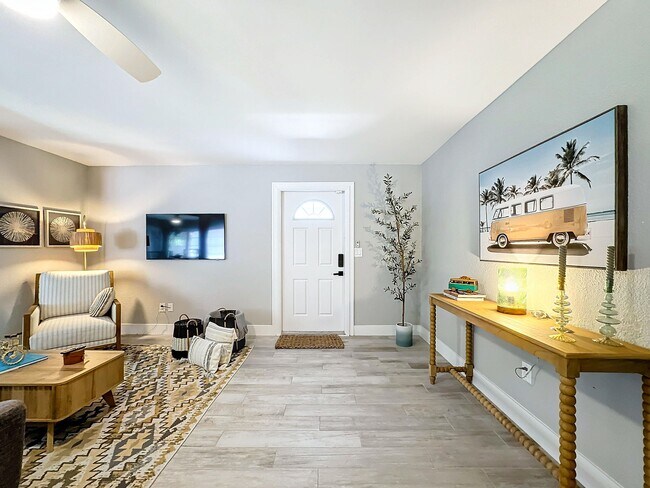 Building Photo - 9 Knights Bridge Rd